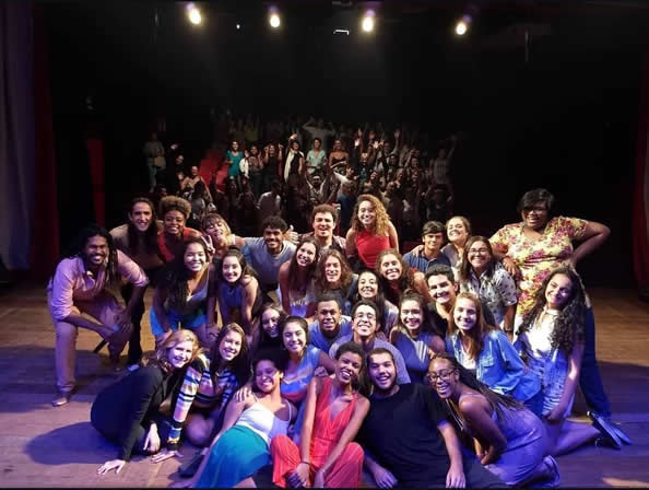 Kayana Lima grupo teatral