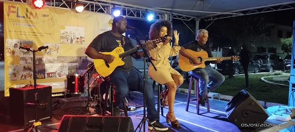 Lorena e Marcio cantores Show FLIM 2024 