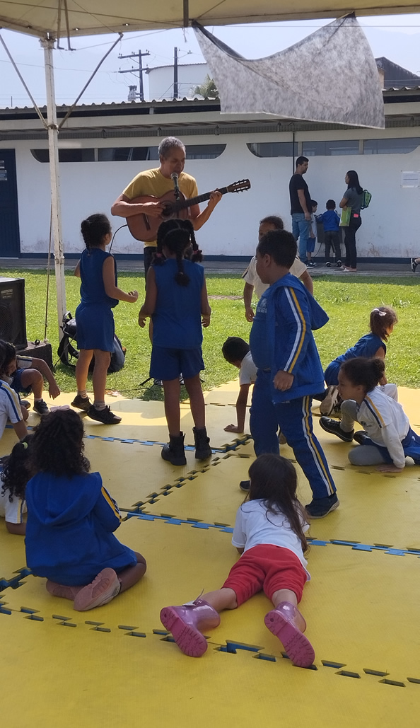 Poesia em canto Paulo Bi